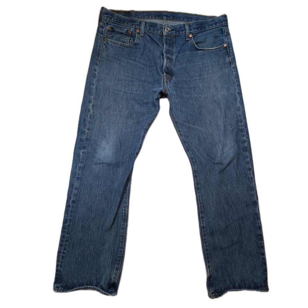 Levi’s 501 Button Fly Original Fit Jeans Men 36 (38)x30 Medium Wash